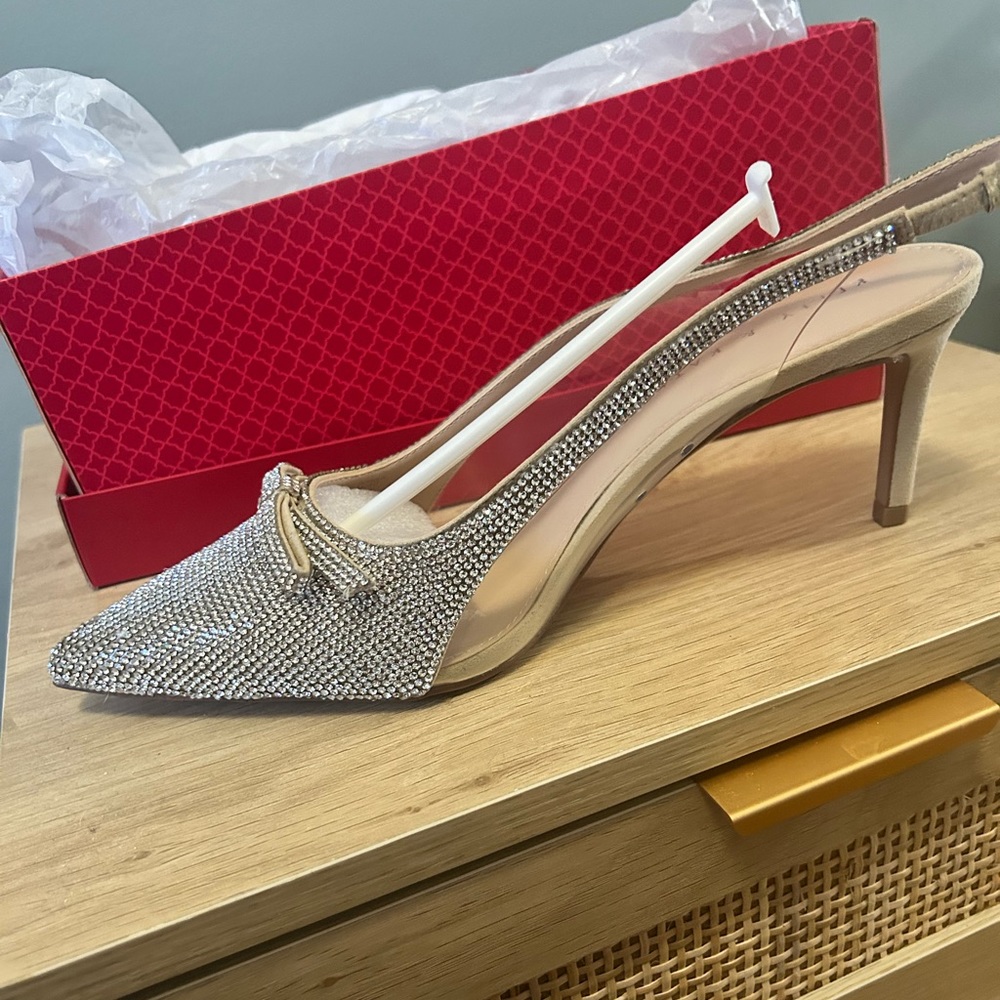 Kelly & Katie Zarina Micro Suede Sparkly Pumps Natural Clear size 9